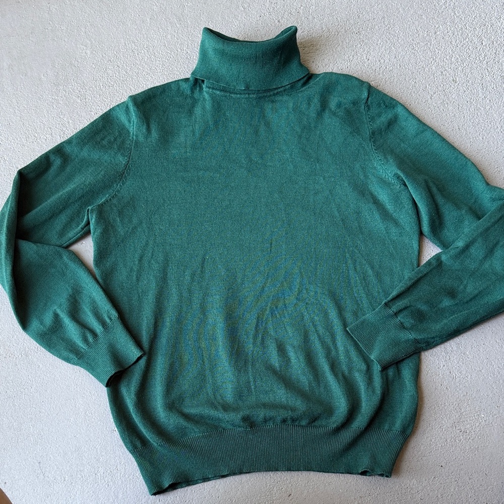 Madison Pine Tree Green Turtleneck Sweater